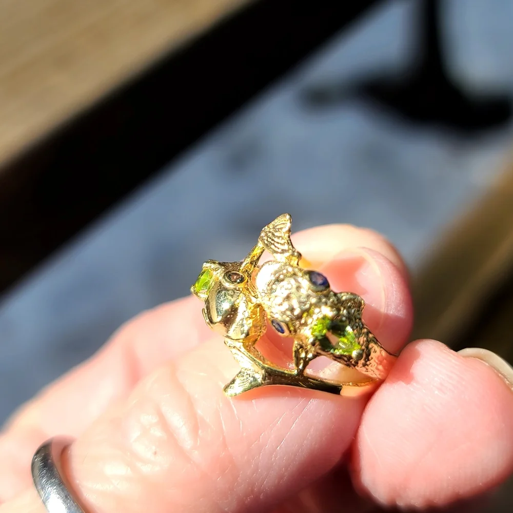 Peridot & Sapphire dual fish 🐟 pisceas sterling & gold ring sz5.75 - Picture 7 of 7